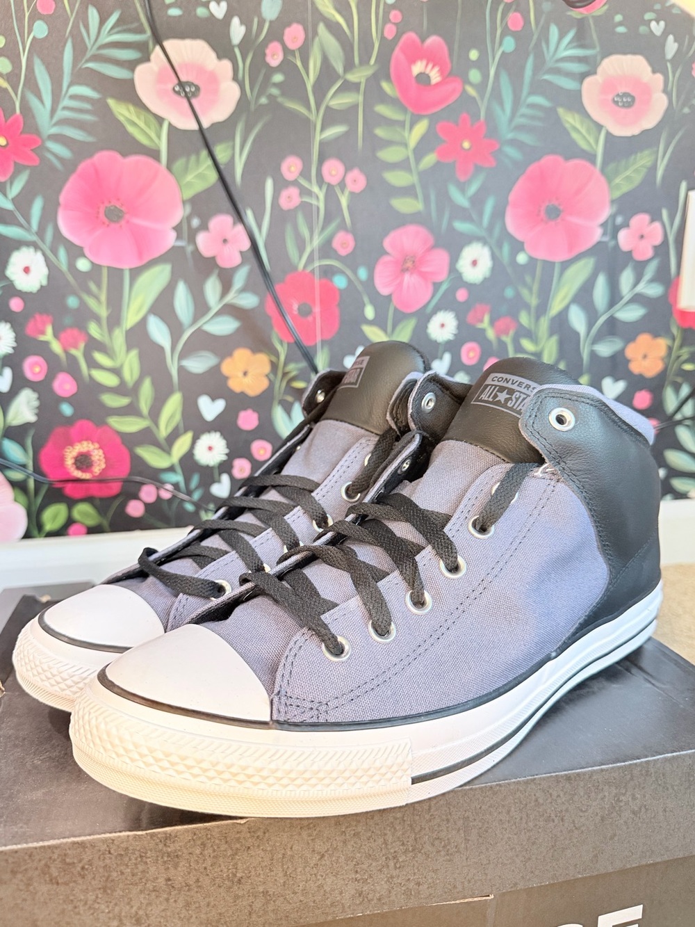 Men’s converse